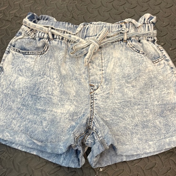 TGLA shorts - Picture 1 of 3